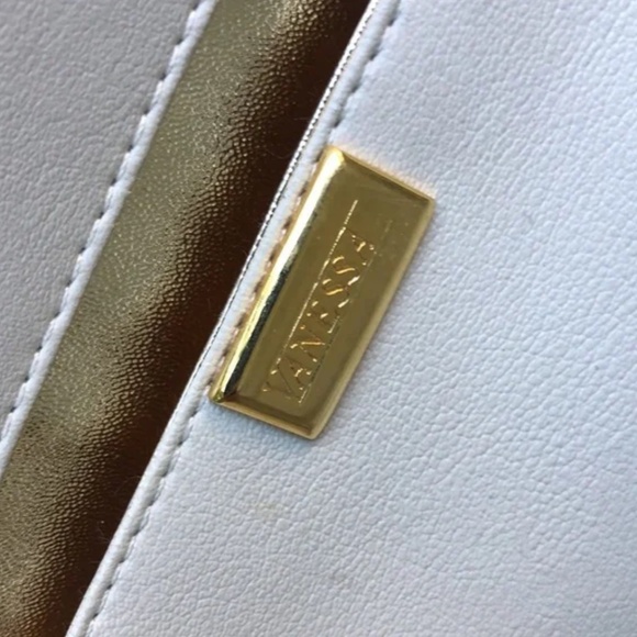 Vintage Vanessa Woven Straw Bag - Picture 12 of 15